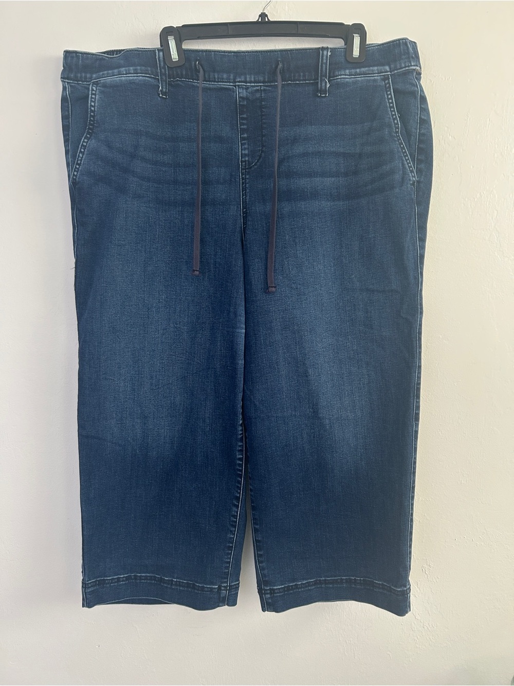 Torrid Jeans Women’s 3X Blue Weekend Wide Leg Crop Super Soft Drawstring Stretch
